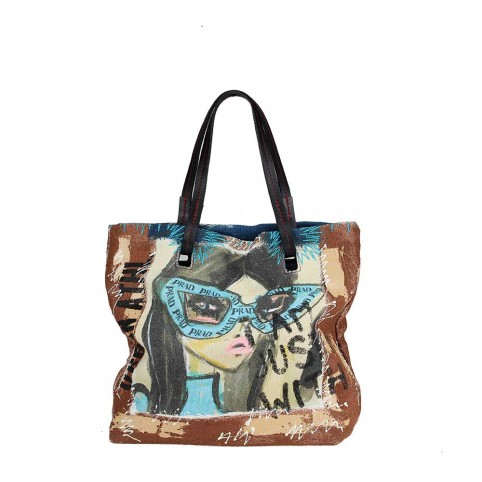 Faces Canvas/leather Tote